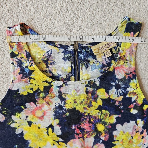 Floral Princess Vera Wang Tank - Picture 5 of 9